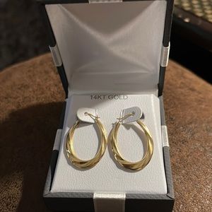 14 k gold earrings